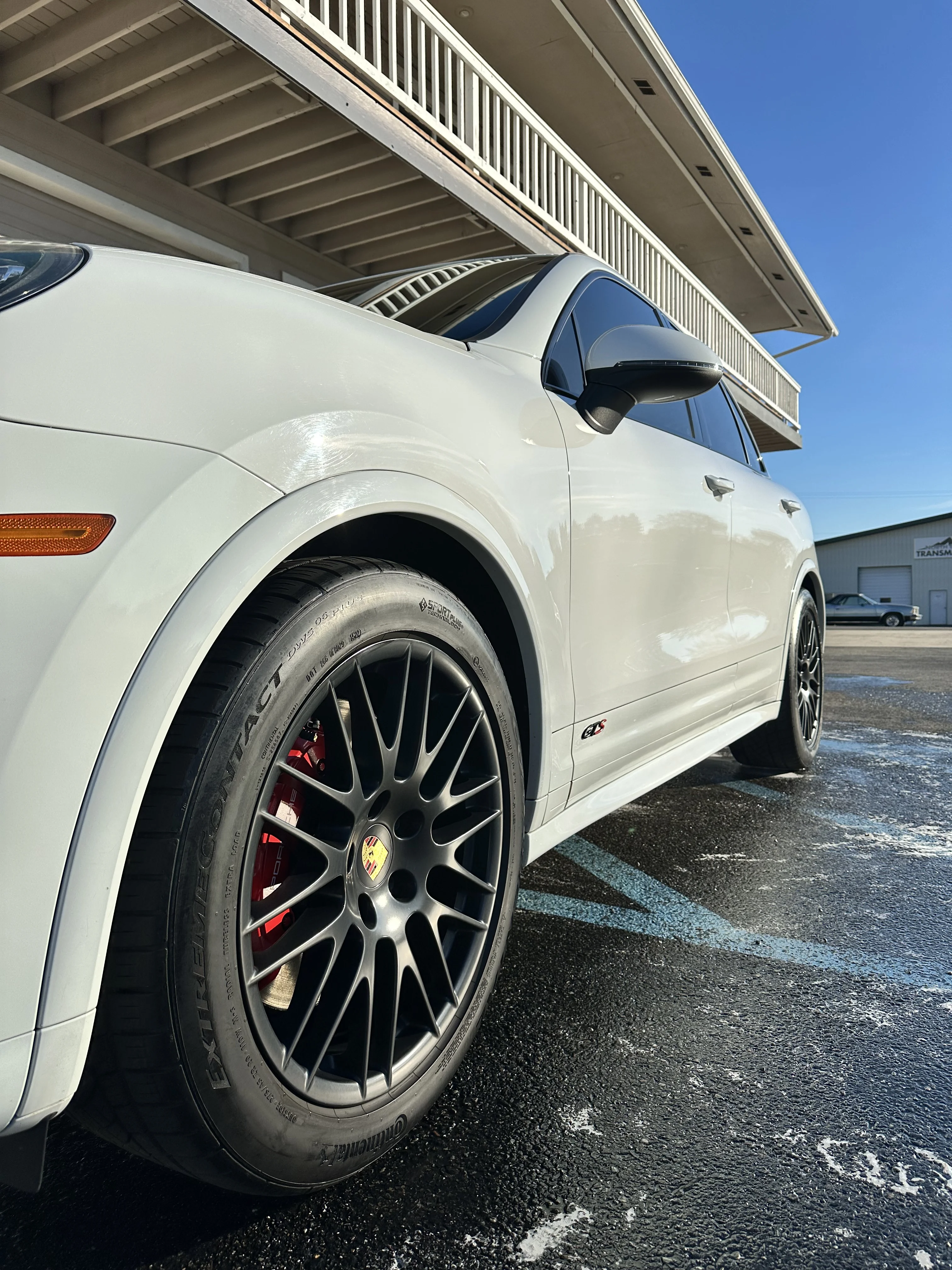 Detailing photo