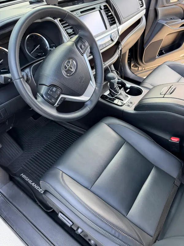 Toyota Highlander driver interior after detailing