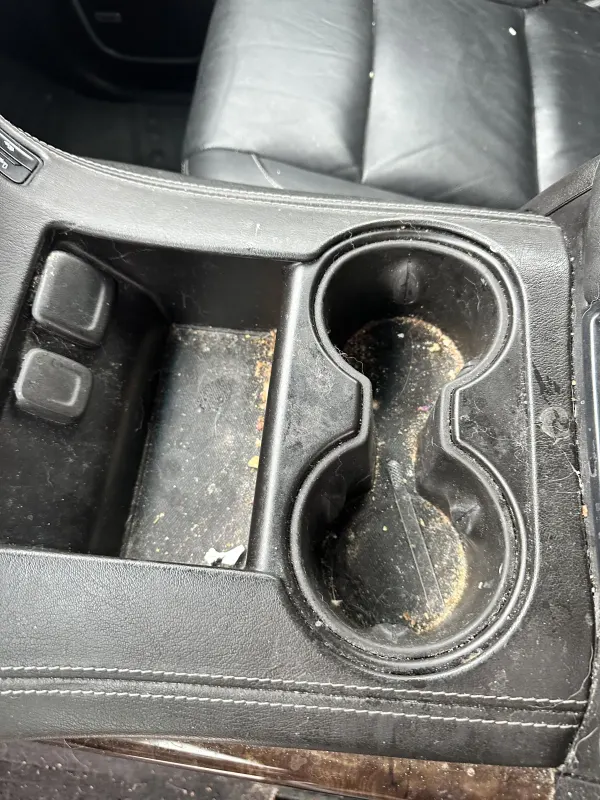 Detailing photo